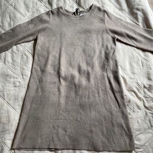 Cream/ brownish dress